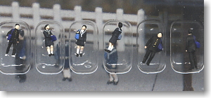 DioTown (N) Figure : Students (Model Train)