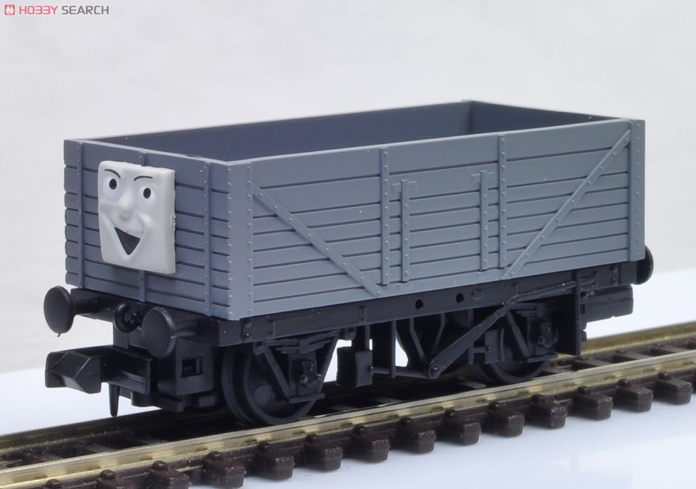 Yellow Tank Wagon Set (Model Train) Item picture5