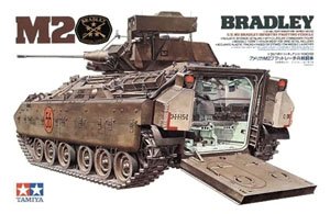 M2ブラッドレー歩兵戦闘車 (プラモデル)