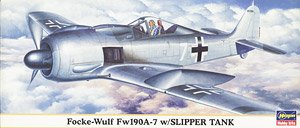 フォッケウルフ Fw190A-7 w/スリッパタンク (プラモデル)