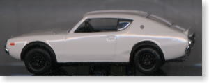 NISSAN SKYLINE 2000GT-R < KPGC > ホワイト 1973 (ミニカー)