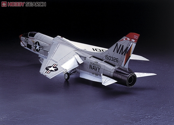 F-8E Crusader (Plastic model) Item picture3