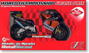 ホンダ RC211V No.46 (パレンチノ・ロッシ) 2002年世界ロードレース選手権Moto GP チャンピオン (ミニカー)