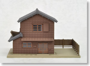 DioTown Restaurant with Traditional Eaves 2 (Model Train)