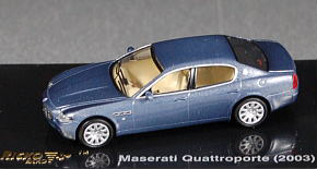 マセラッティ　クアトロポルテ 2003 (メタリックグレー) (ミニカー)