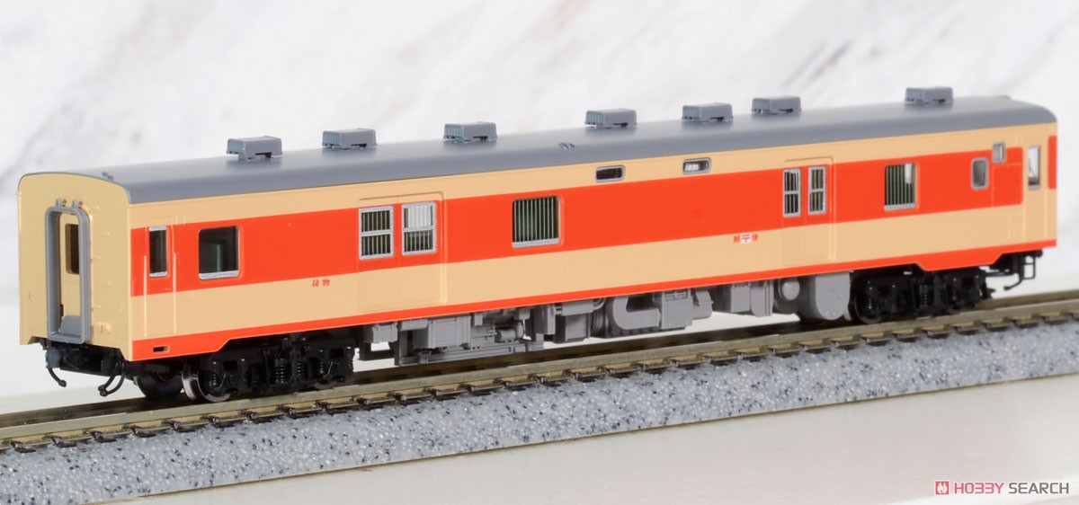 J.N.R. Diesel Train Type KIYUNI26 (Ordinary Express Color) (Model Train) Item picture3