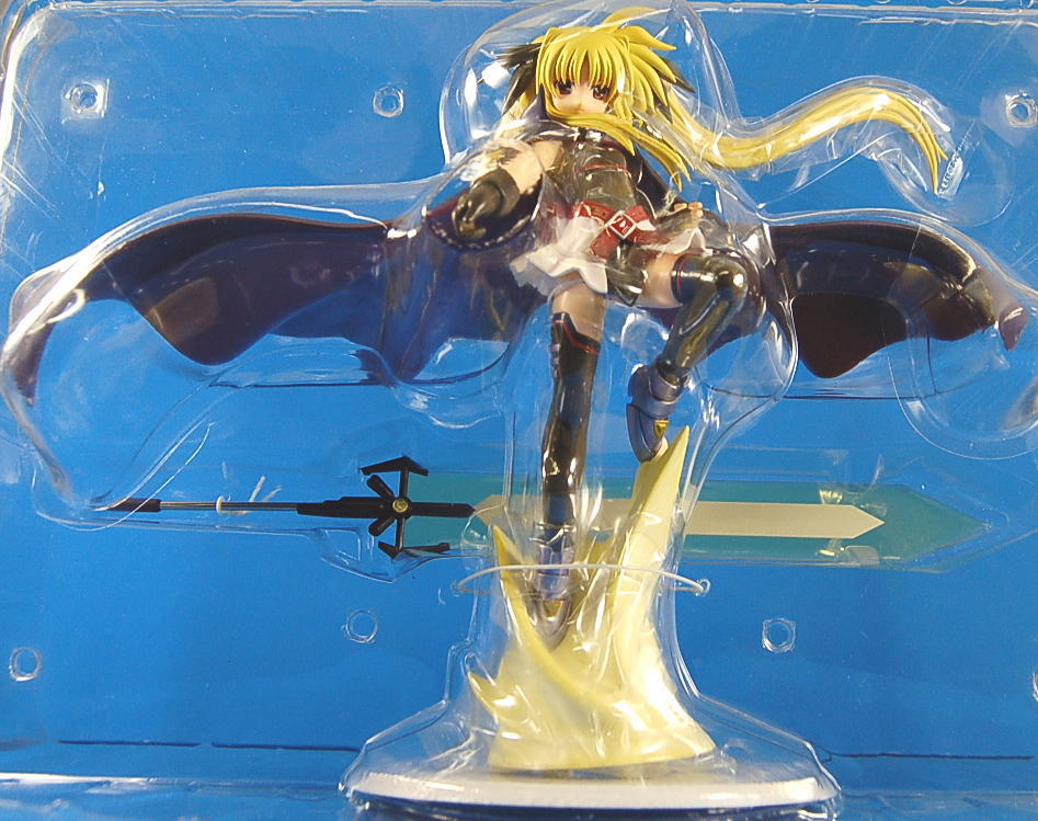 フェイト・テスタロッサ アルター版(フィギュア) 商品画像1