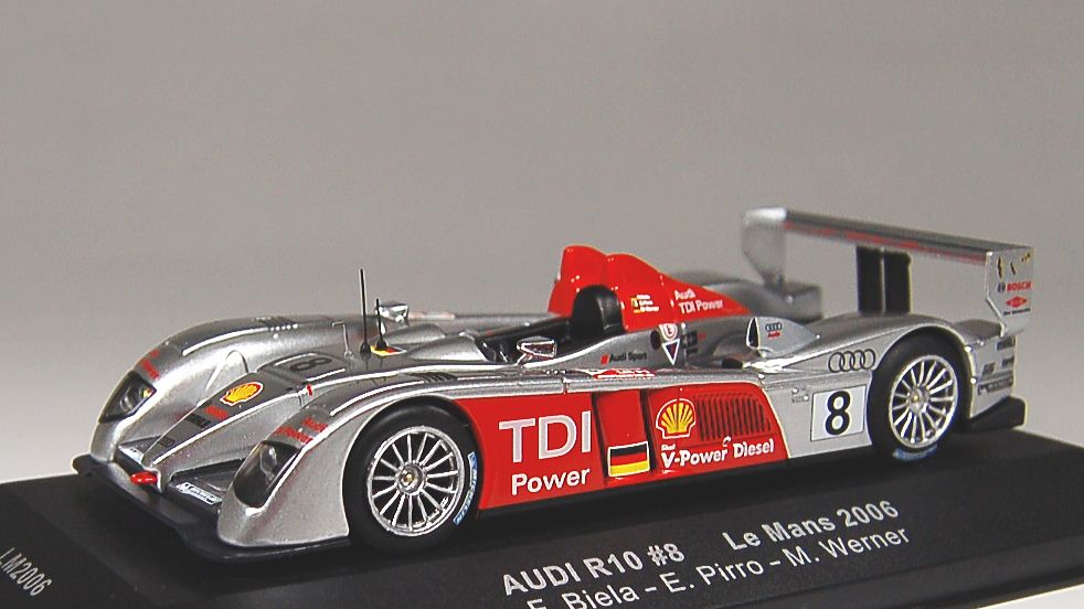 アウディR10 「TDI Power」 #8 2006年 ル・マン24時間優勝 (ミニカー) 商品画像2