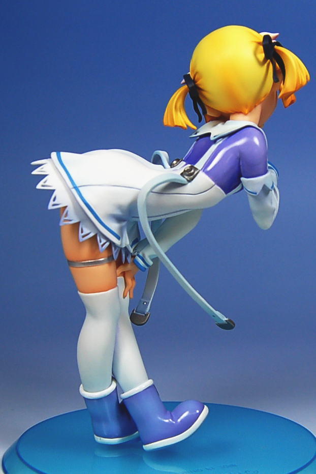 Leukothea (PVC Figure) Item picture5