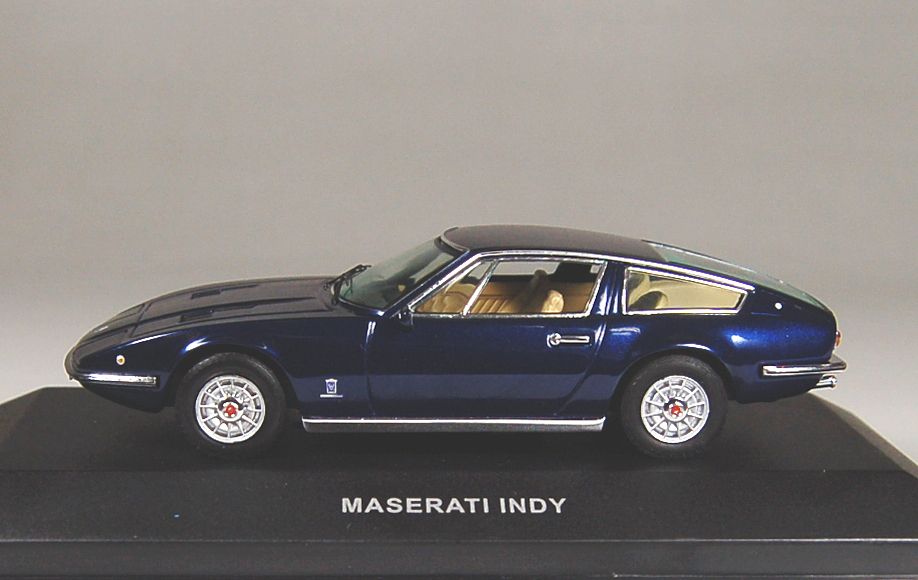 マセラティ インディ 1972 (ブルー) (ミニカー) 商品画像1