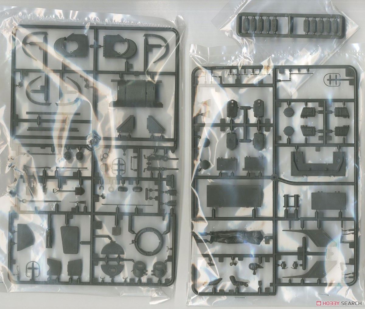 U.S. Medium Tank M4A1 Sherman Mid-term Type (Plastic model) 中身1