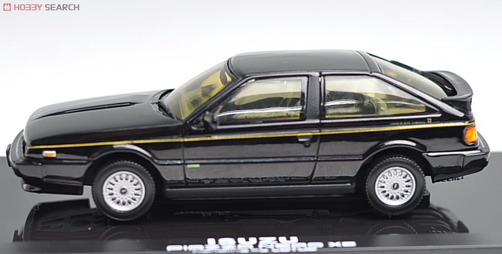 いすゞ ピアッツァ NERO XE ハンドリング バイ ロータス (1988) (エボニーブラック) (ミニカー) 商品画像1