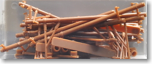 単線架線柱 (茶) (15本入) (鉄道模型)