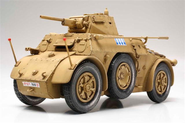 イタリア 装甲偵察車 AB41 (プラモデル) 商品画像1