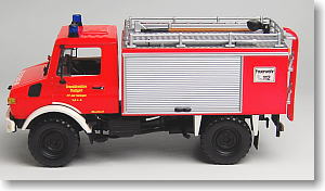 メルセデス ウニモグ 1300L シュツットガルト消防署 (ミニカー)