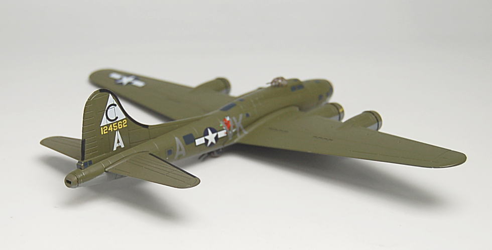 B-17F フライング フォートレス スカイウルフ (完成品飛行機) 商品画像3