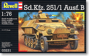 Sd Kfz. 251/1 TypeB Half-Track (Plastic model)