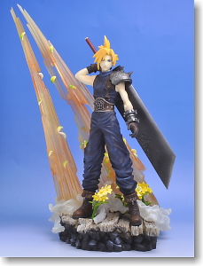 FINAL FANTASY VII スタティックアーツ クラウド (完成品)