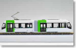 The Railway Collection Toyama Light Rail TLR0604 (Yellow Green) (Model Train)