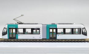 The Railway Collection Toyama Light Rail TLR0605 (Green) (Model Train)