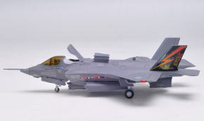F-35B ライトニングII (STOVL型) (完成品飛行機)