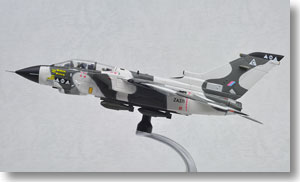 パナピア トーネード GR1 英空軍 第2(AC)飛行隊、ノルウェー、1995年 (完成品飛行機)
