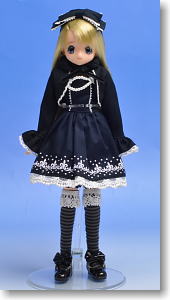 EX Cute Family Secret Little Wonderland / Chisa (Fashion Doll)