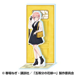 The Quintessential Quintuplets 3 Acrylic Stand 1. Ichika Nakano (I`m home) (Anime Toy)