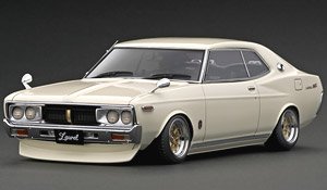 Nissan Laurel 2000SGX (C130) White (ミニカー)
