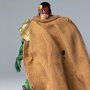 ジャッジドレッド 1/18 アクションフィギュア カースド アース ジャッジドレッド (完成品)