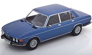 BMW 3.0S E3 2シリーズ 1971 ブルーメタリック (ミニカー)
