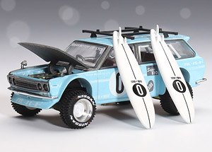 Datsun KAIDO 510 Wagon 4x4 Winter Holiday Edition (RHD) (Diecast Car)