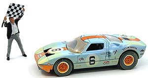 1965 フォード GT40 ブルー Gulf (レースウォーン) w/フラッグマン フィギュア (ミニカー)