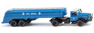 (HO) ヘンシェル タンクトレーラートラック 「Aral」 (鉄道模型)