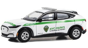 2023 Ford Mustang Mach-E Select - New York City Department of Parks & Recreation (ミニカー)