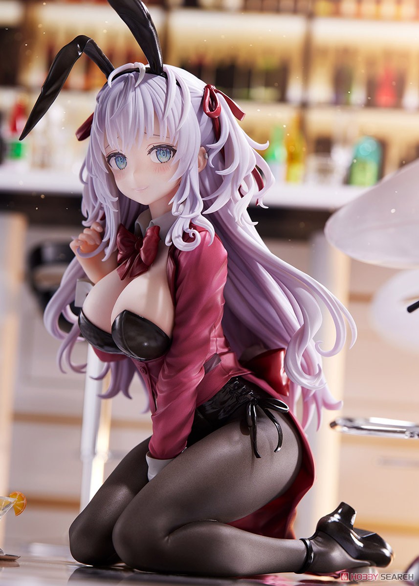 Bunny-chan illustration by Momoko (PVC Figure) Other picture2