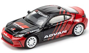 Toyota GR 86 ADVAN (ミニカー)