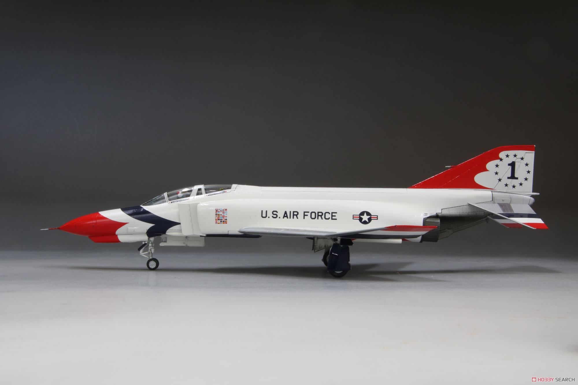 アメリカ空軍 F-4E 戦闘機 `サンダーバーズ` (プラモデル) 商品画像3