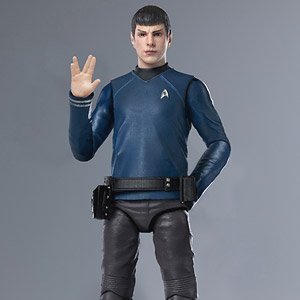 スター・トレック(2009) 1/18 アクションフィギュア スポック (完成品)