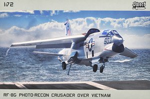 RF-8G Photo-Recon Crusader over Vietnam (Plastic model)