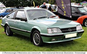 Opel Monza 2.5 E 1983 Metallic Beryl Green (Diecast Car)