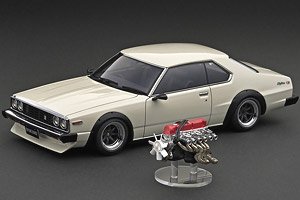 Nissan Skyline 2000 GT-ES (C210) White With Engine (ミニカー)