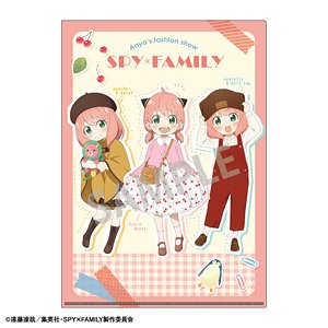 Spy x Family A4 Single Clear File Pink Fashion Show (Anime Toy)