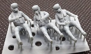 米軍パイロットw/JHMSCヘルメット & MBU-23酸素マスク (3体入り) (プラモデル)