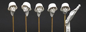 WW.II German M35-M40 Helmet Wearing Head (5 Head & 1 Left Arm) (for Tamiya 35371) (Plastic model)