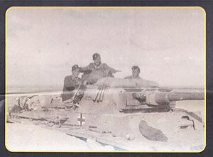 Dug in Pz.Kpfw III (North Arfrica) (Plastic model)