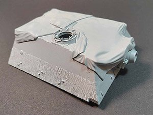 `Elefant` upper hull with canvas cover (Plastic model)