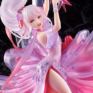 Frosty Emilia -Crystal Dress Ver- (PVC Figure)