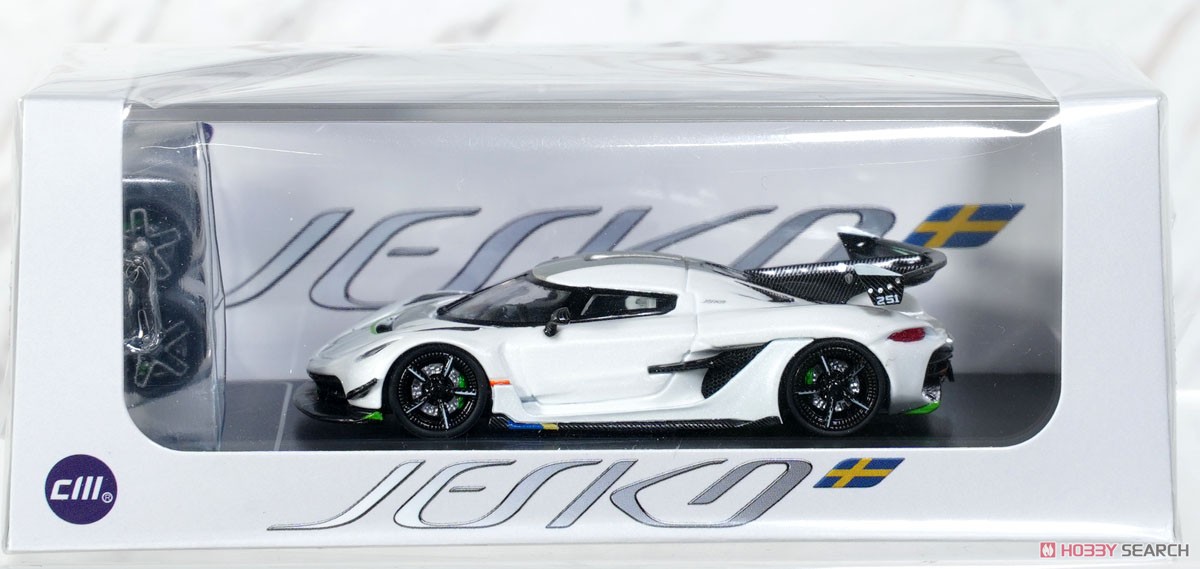 Koenigsegg Jesko Attack Pearl White (Diecast Car) パッケージ1
