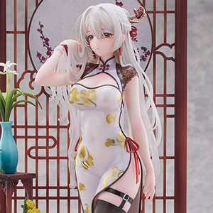 Kiyoka Shimizu w/Bonus Item (PVC Figure)